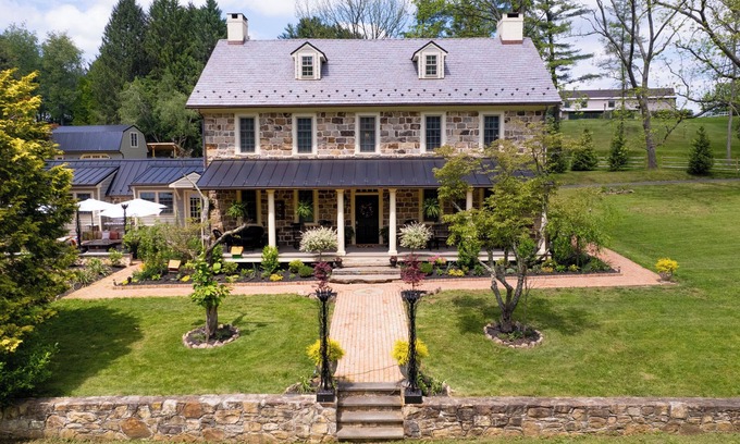 Spring City Casa | Historic luxury Forge mansion estate on the banks of French Creek. Pet friendly