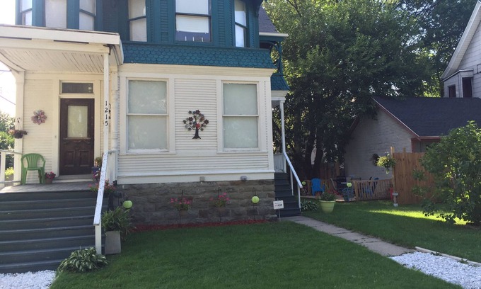 Port Huron Apartamento | La histórica reina Anne. Camina hasta el centro, Harbour, St Clair River Walk