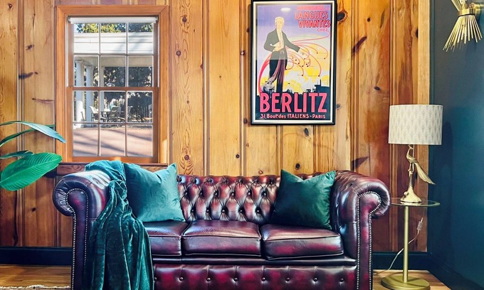 Murfreesboro Casa | Historic Speakeasy+Downtown Murfressboro+Hot Tub