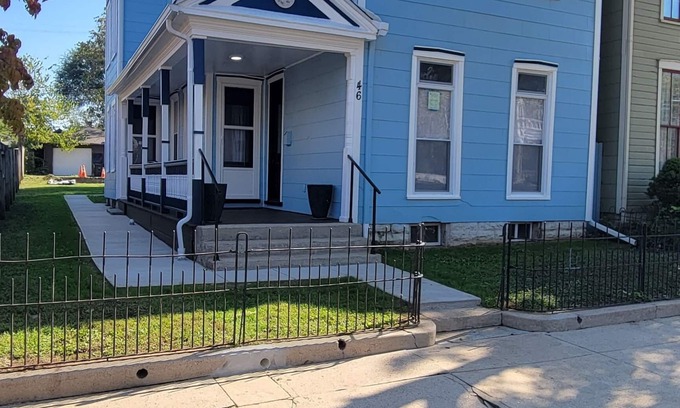 Dayton Casa | Historic St. Anne's Hill, near UD and Wedding Venues