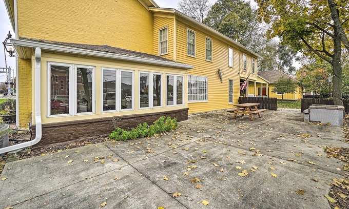 Troy Casa | Historic Troy Home Close to Shops w/ Fire Pit