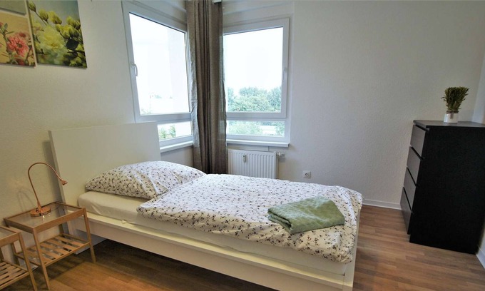 Hassels Apartamento | HÖ01 large apartment with dryer and washing machine