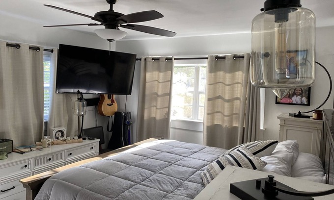 Westside Otro | Hobby & Rescue Farm with Pets, Pool, Pond, and More!