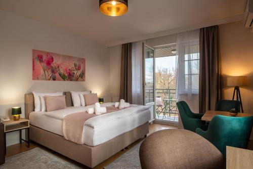 Sarvar Apartamento | Holdvirág Hotel