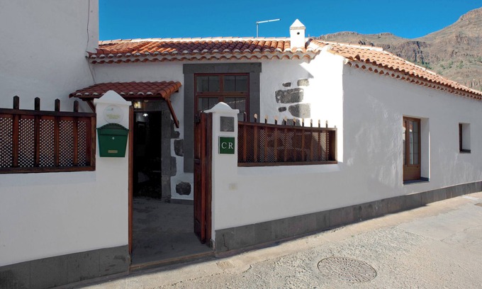 San Bartolome de Tirajana Casa | Casa de vacaciones "Casa De La Eterna Primavera" con vistas a la montaña, terraza y Wi-Fi