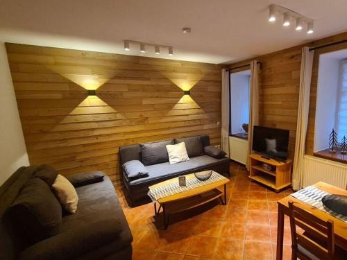 Frohnau Apartamento | Holiday apartment "Pöhlberg"