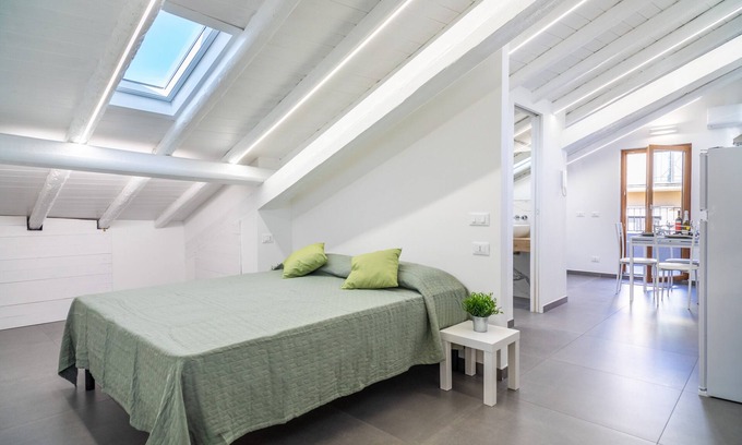 Zafferana Etnea Apartamento | Apartamento vacacional "Etna E Mare Luxury Home" con vistas al mar, terraza privada y Wi-Fi
