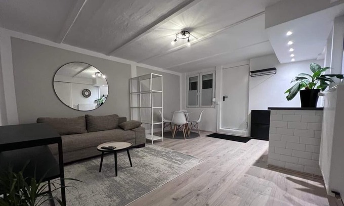 Hunger Apartamento | Holiday apartment Wermelskirchen for 1 - 4 persons with 1 bedroom - Twin house