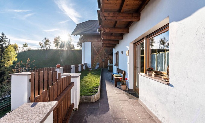 Collalbo Apartamento | Apartamento vacacional "Schlern" con vistas a la montaña, jardín, terraza y Wi-Fi