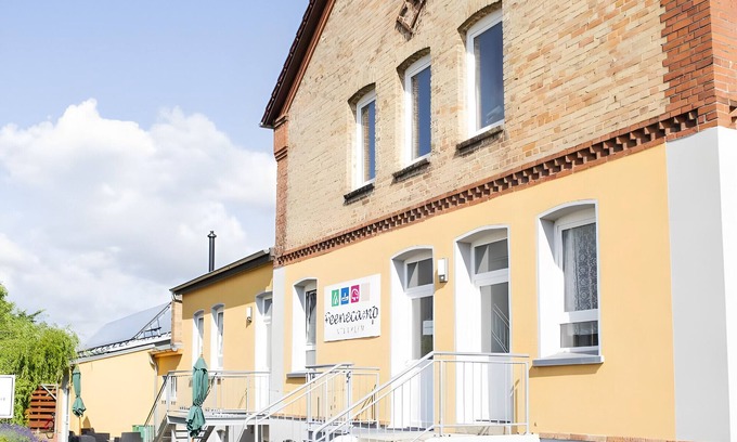 Neukalen Apartamento | Apartamento vacacional '4 - 6 personas' con terraza comunitaria y Wi-Fi