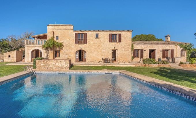 Ses Salines Apartamento | Apartamento vacacional "Es Turo d'Eivissa" con piscina, Wi-Fi, terraza y jardín