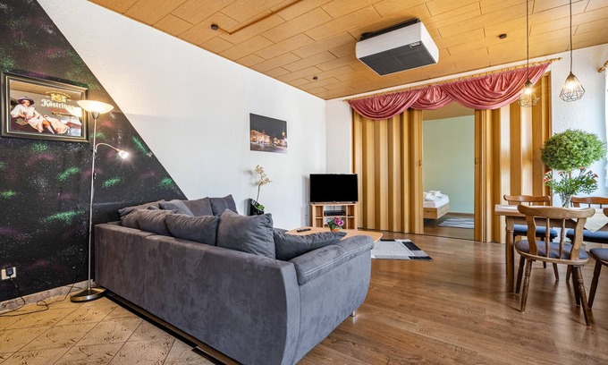Calau Casa | Apartamento vacacional 'Ferienhaus Nestwärme' con terraza privada, jardín privado y wifi