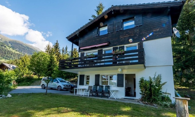 Fiesch Chalet De Esquí | Apartamento de vacaciones Fiesch para 1 - 4 personas con 1 dormitorio - Chalet de madera
