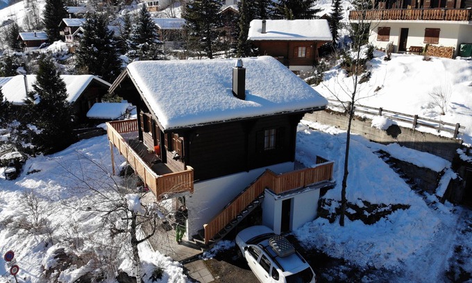 Fiesch Chalet De Esquí | Apartamento de vacaciones Fiesch para 1 - 5 personas con 4 dormitorios - Apartamento en casa unifami