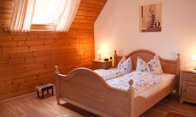 Kirnbach Apartamento | Apartamento vacacional 'Fuchsbau' con vistas a la montaña, piscina comunitaria y wifi