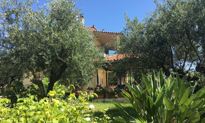 Aipeia Apartamento | Apartamento en el campo, muy cerca de la playa, wifi | Messinia, Peloponeso