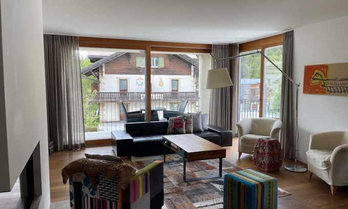 Maloja Apartamento | Apartamento de vacaciones Maloja para 1 - 4 personas con 2 dormitorios - Apartamento en casa unifami