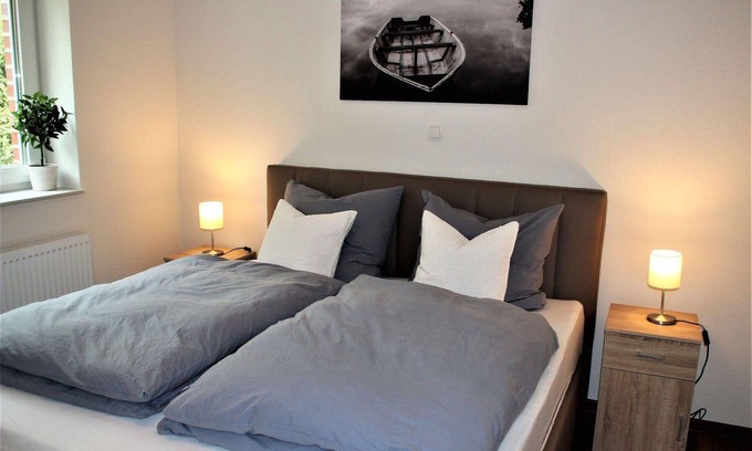 Thulsfeld Apartamento | Holiday flat "Heidelerche" directly on the reservoir