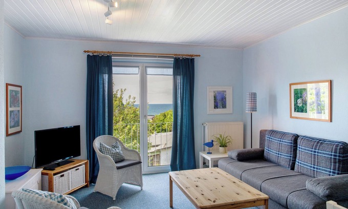 Meschendorf Apartamento | Apartamento de vacaciones 'Möve ABA Apartment 44' con vistas al mar, jardín comunitario y WiFi