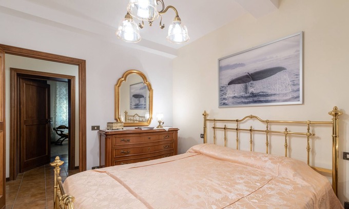 Castelfranco Piandisco Casa | Casa de vacaciones "Le Balze" con vistas a la montaña, jardín privado y Wi-Fi