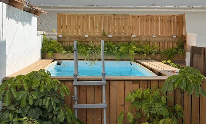 Conil de la Frontera Casa | Casa Vacacional 'Álvaro' con Piscina Privada, Wi-Fi y Aire Acondicionado