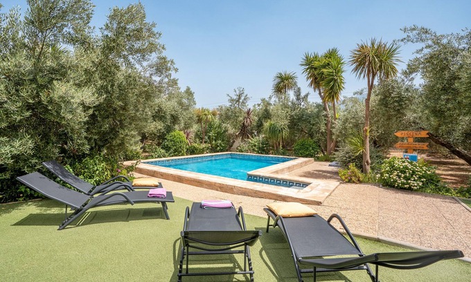 Orgiva Casa | Casa de vacaciones 'Benizarte' con vistas a la montaña, Wi-Fi y aire acondicionado