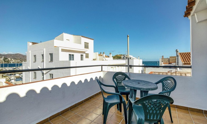 Llanca Casa | Casa de vacaciones "Casa centro port" cerca de la playa con vistas al mar y balcón