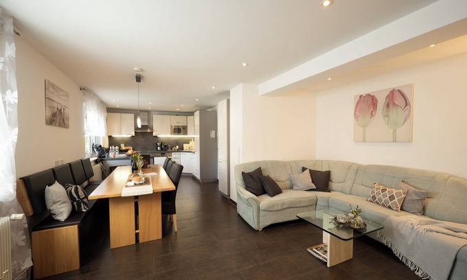 Schienen Casa | Casa de vacaciones "Hulda" en el Lago de Constanza con wifi, balcón, terraza y jardín