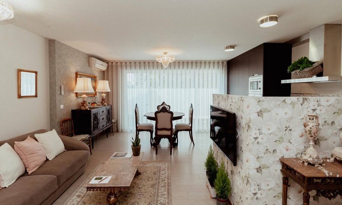 Ponte de Lima Cama Y Desayuno | Casa de Vacaciones 'Fonte Do Pinheiro Boutique' con Vista a la Montaña, Wi-Fi y Aire Acondicionado