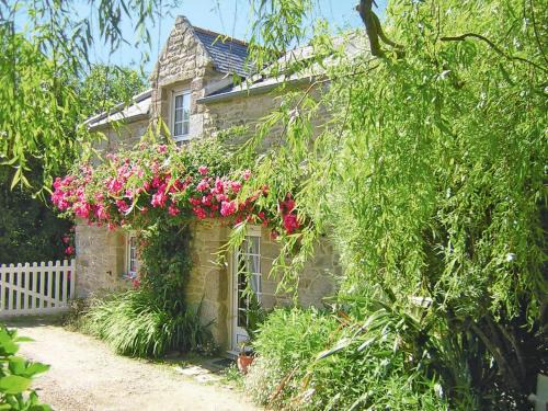Lampaul-Ploudalmezeau Casa | Holiday Home Keranna by Interhome