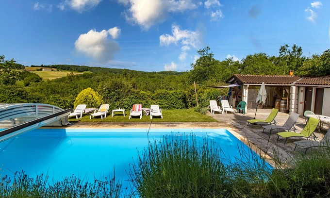 Montcabrier Casa | Casa de vacaciones "Gite à Basile" con piscina y Wi-Fi