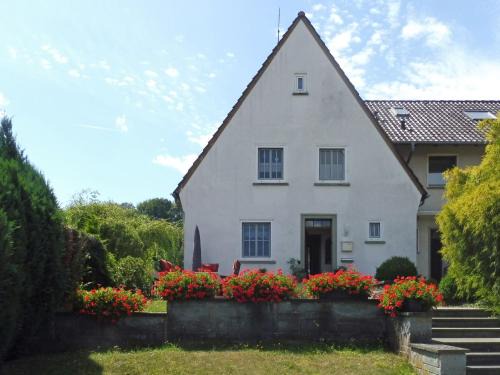Luegde Casa | Holiday Home Haus am Berg der Osterräder by Interhome