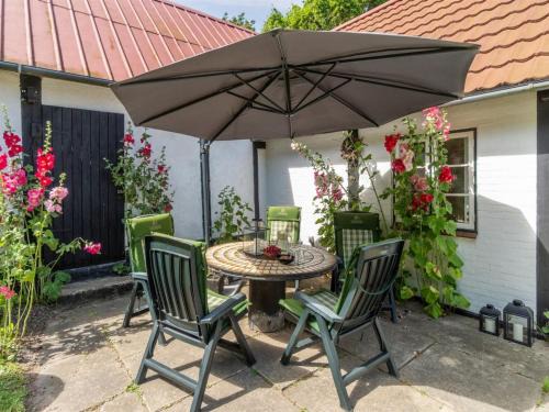 Akirkeby Casa | Holiday Home Héléne - 2-4km from the sea by Interhome