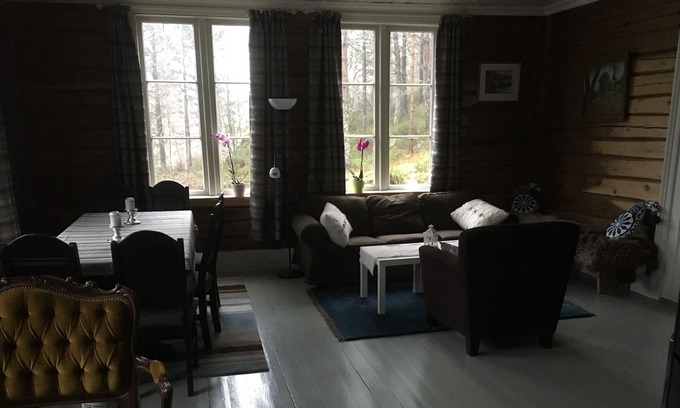 Birkenes Casa | Casa de vacaciones en una zona rural, excelente pesca y senderismo.