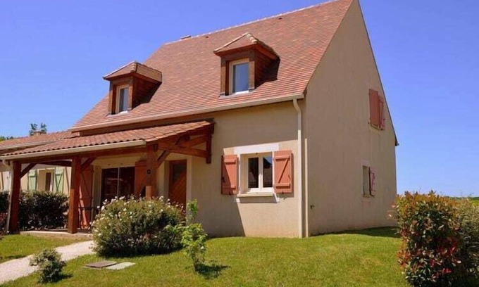 Lanzac Villa | Investigación de vacaciones en Lanzac con jardín