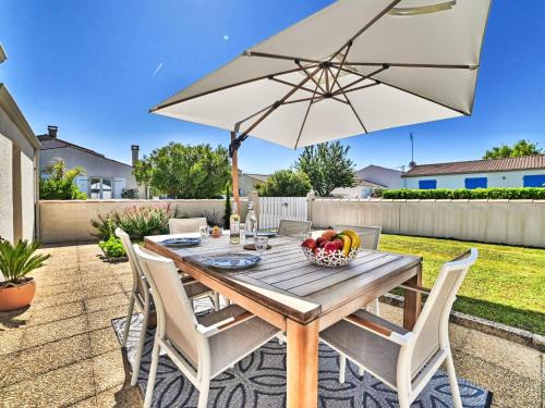 La Bree-les-Bains Casa | Holiday Home Les Pâquerettes by Interhome