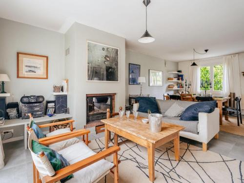 Lancieux Casa | Holiday Home Le Nyce by Interhome