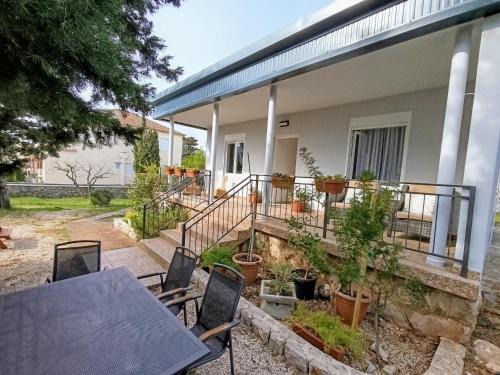 Starigrad Casa | Holiday Home Lola - large outdoor area