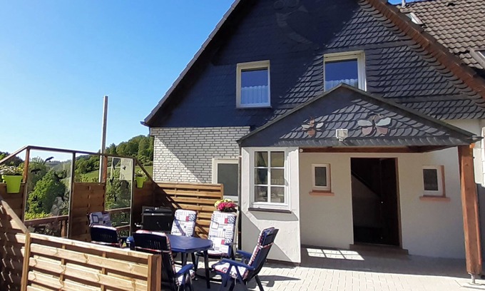 Attendorn Casa | Casa de vacaciones 'Maag, 102qm' con terraza privada y Wi-Fi