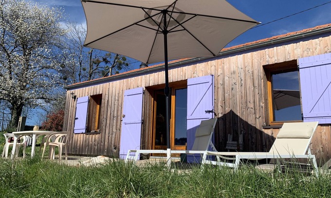 Pebrac Casa | Casa de vacaciones 'Maison Insolite De Mi-montagne' con vistas a la montaña, terraza y Wi-Fi