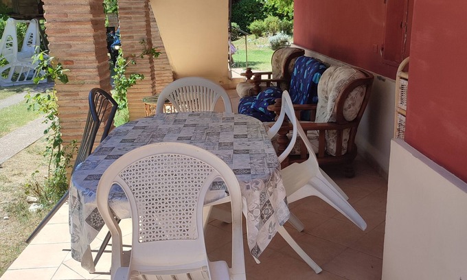 Apecchio Villa | HOLIDAY HOME MARCHE swimmig pool