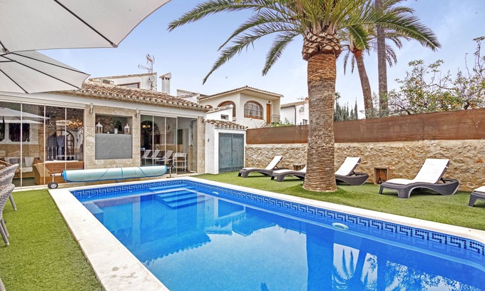 Jalón Casa | Casa de vacaciones 'Mistela' con vistas a la montaña, Wi-Fi y aire acondicionado