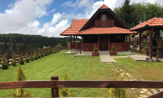 Konjska Reka Casa | Holiday Home Perduh