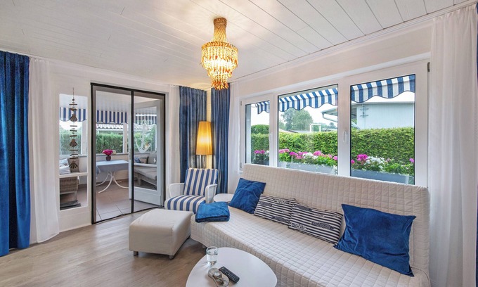 Kummerow Casa | Casa de vacaciones 'Ruheoase' en el lago Kummerower con jardín privado - a 300 m del puerto