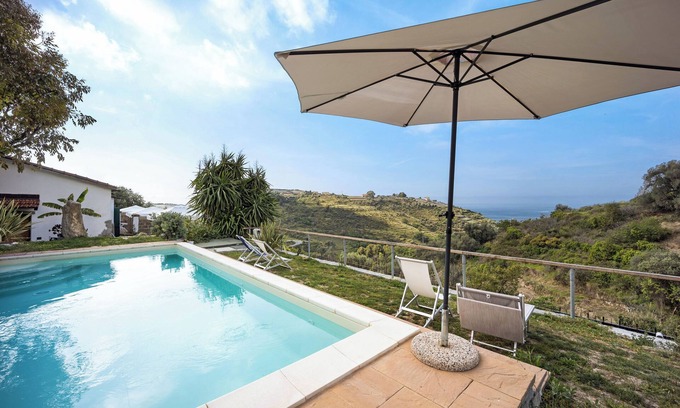 Pompeiana Casa | Casa de vacaciones 'Tutti i Frutti' con vistas al mar y piscina compartida