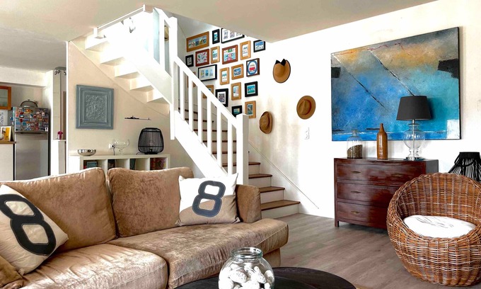 Ploemeur Casa | Casa de vacaciones 'Ty Glou Maison Charmante' con terraza privada, jardín privado y Wi-Fi