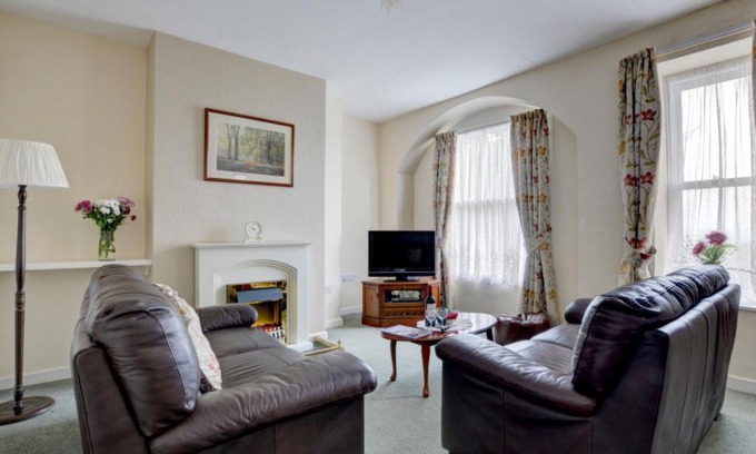 Barnstaple Casa | Holiday Home Upcott Cottage- Upcott House by Interhome