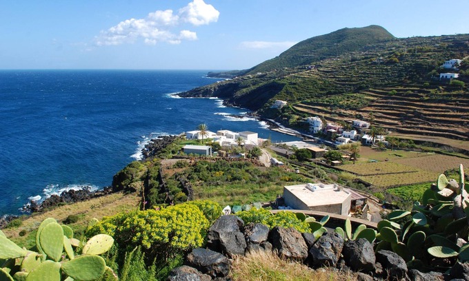 Pantelleria Casa | Casa de vacaciones "Villa Adriana" con terraza y Wi-Fi