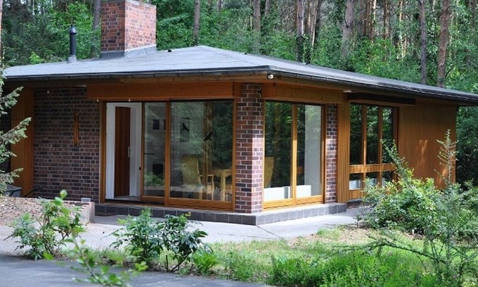 Maasdorf Casa | Casa de vacaciones 'Waldhaus Jakober' con terraza privada, jardín compartido y Wi-Fi