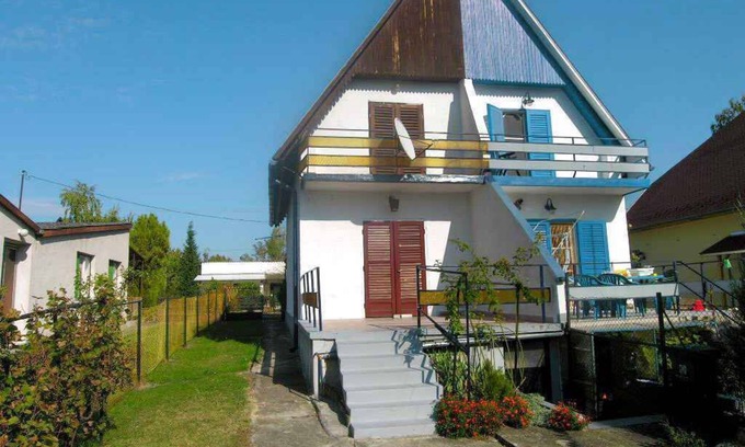 Balatonlelle Casa | Casa vacacional con ducha de jardín